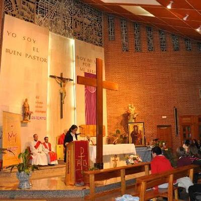 La Cruz y el Icono de la JMJ en la parroquia